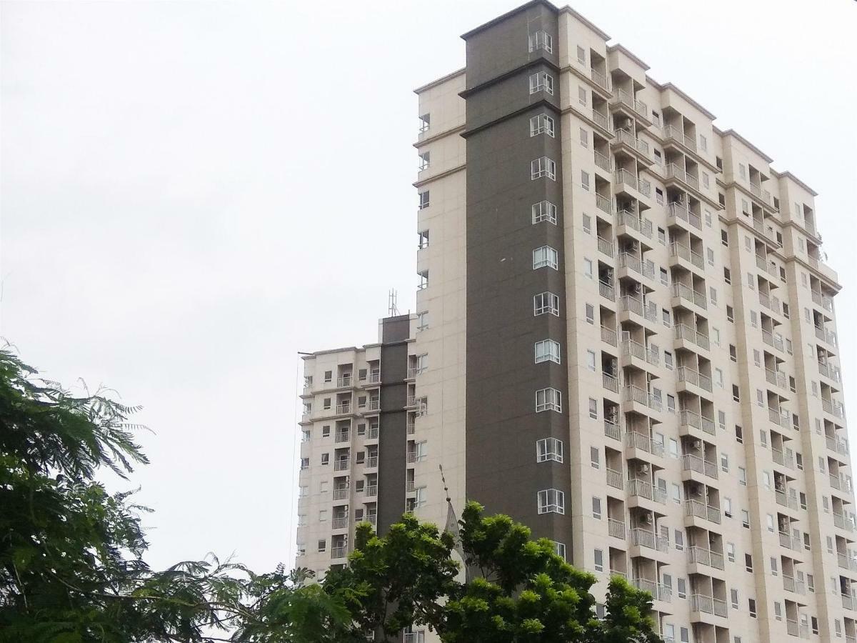 Modern And Comfy No Kitchen Mustika Golf By Travelio Apartemen *